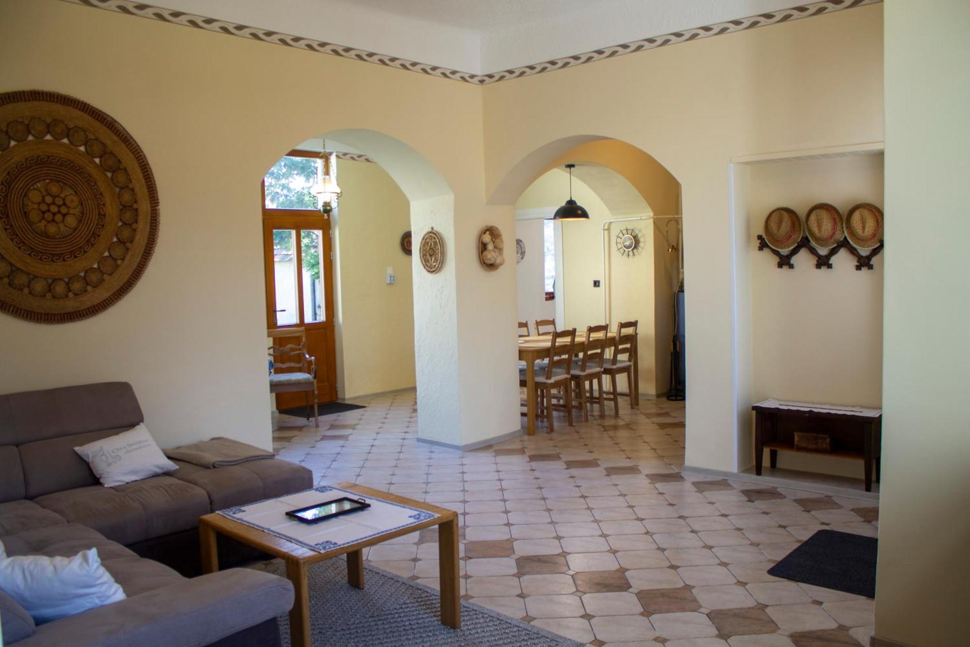 Villa Flora キシュクンマイシャ エクステリア 写真